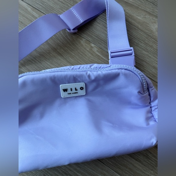 Wilo the label Lavender Crossbody Belt Bag - Picture 3 of 4